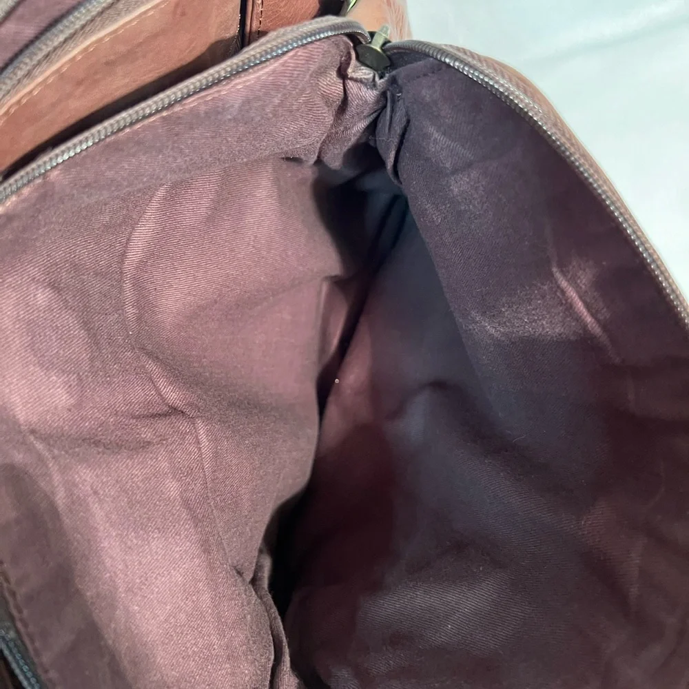 Wilsons Leather Shoulder Bag